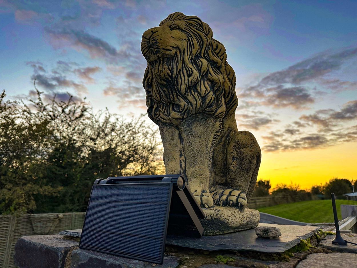 Solar Floodlight