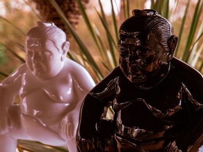 Sumo Garden Ornament - White