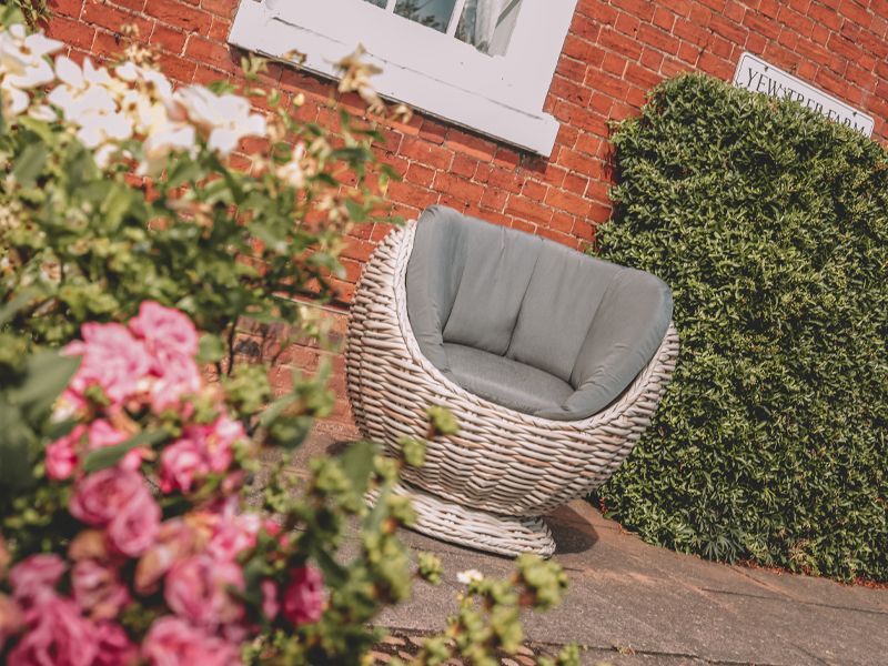 Fiji Swivel Chair