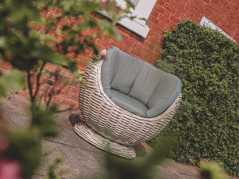 Fiji Swivel Chair