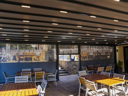 Luna Retractable Awning | 5M X 3.5M 