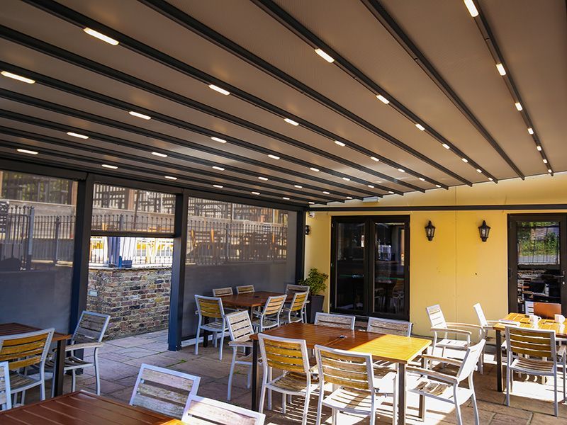 Luna Retractable Awning | 5M X 3.5M 