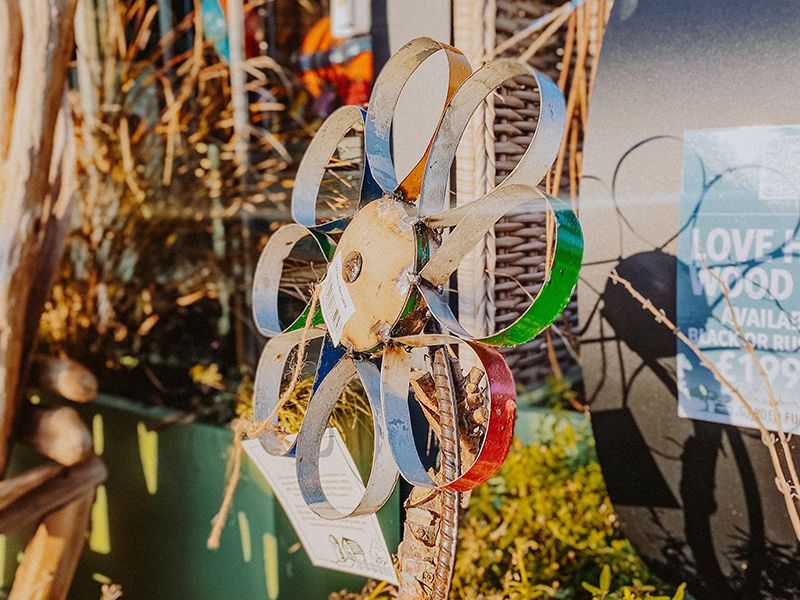 Barnyard Daisy-Garden Furniture Centre-LowRange,Under 100,Ornaments,Ranges,Think Outside Range,Metal Garden Ornaments,Think Outside Range Ranges,Gifts,Ornaments Accessories,Accessories-{collection_title}