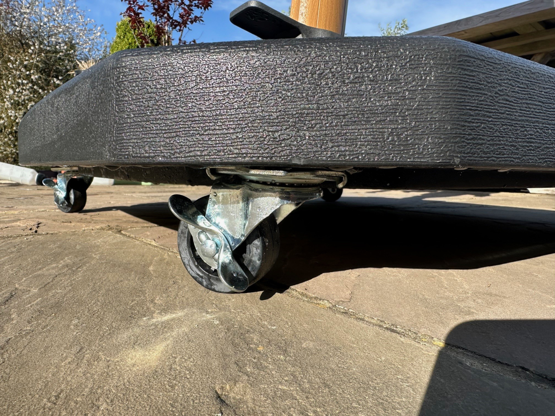 Universal Cantilever | Parasol Base-Garden Furniture Centre-LowRange,Cantilever Parasols Parasols,Parasol Bases Parasols,Parasols,Parasol Bases,Cantilever Parasols-{collection_title}