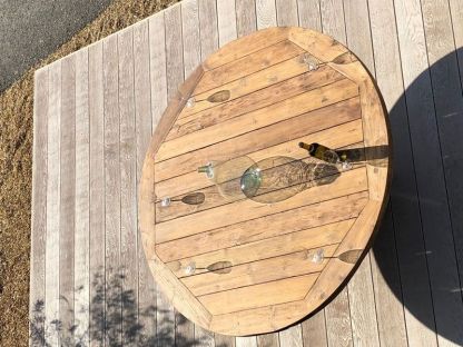 Valencia Round Table 1.8m 