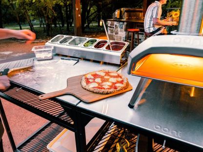 Karu 12 Pizza Oven | Ooni Range 