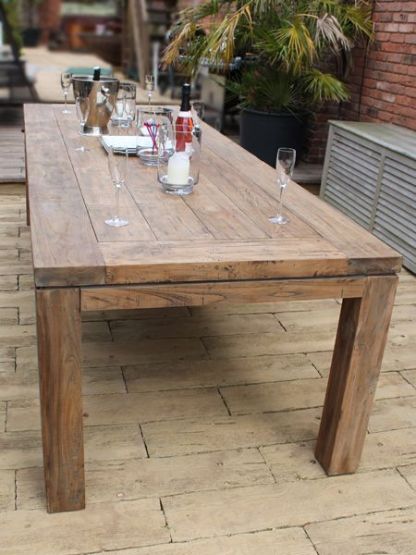 York 10 Chair Dining Set