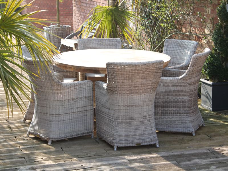 York 6 Chair Round Dining Set
