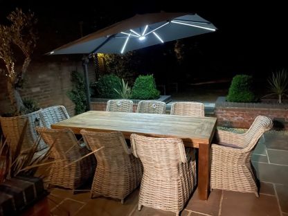 Royal 3M Square LED Parasol