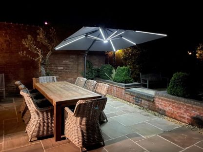 Royal 3M Square LED Parasol