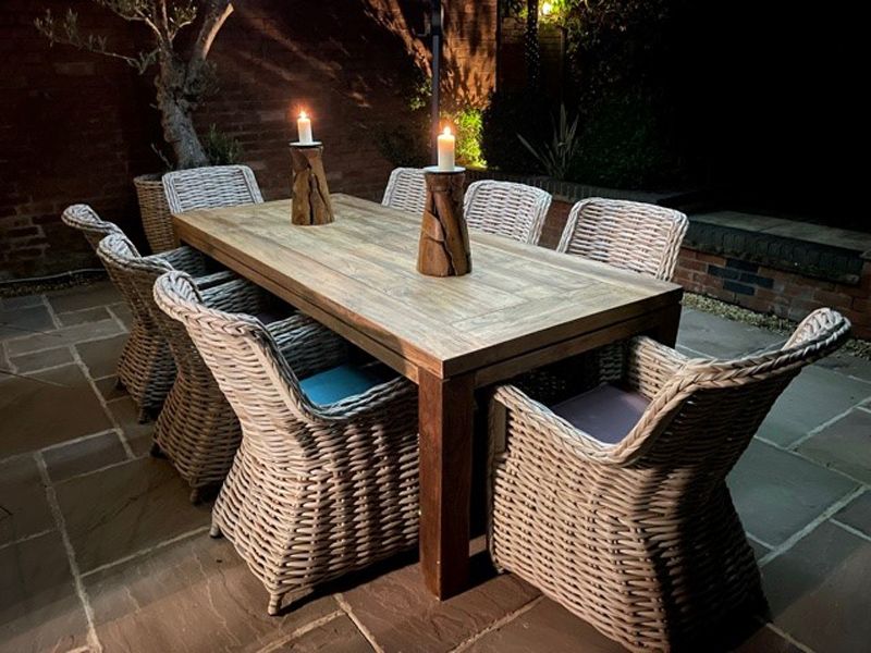York 8 Chair Dining Set