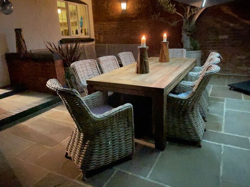 York 8 Chair Dining Set
