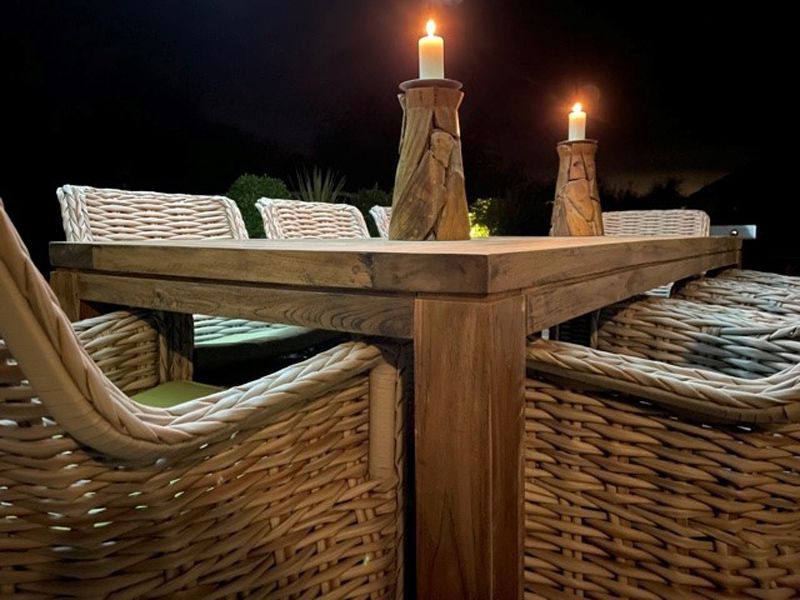 York 8 Chair Dining Set