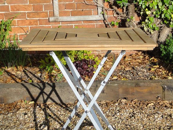 Wholesale Clarence Folding Square Table