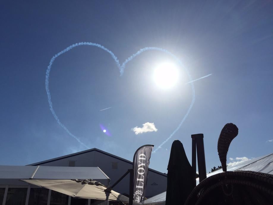 Red Arrow display at Southampton Boat Show