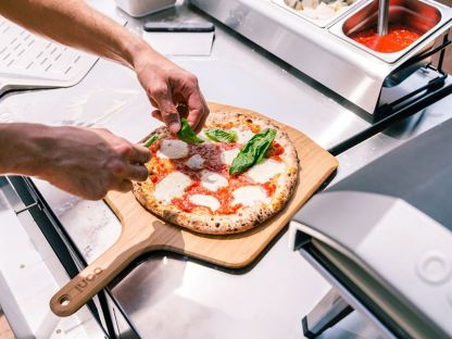 12" Bamboo Pizza Peel | Ooni Range