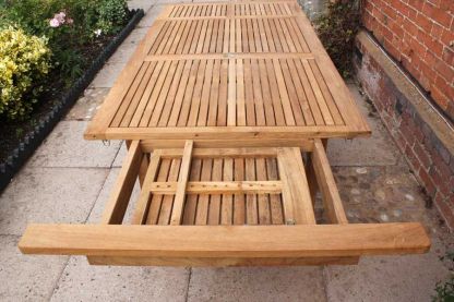 Wholesale Chelsea Extending Table 1.6m - 2.6m 