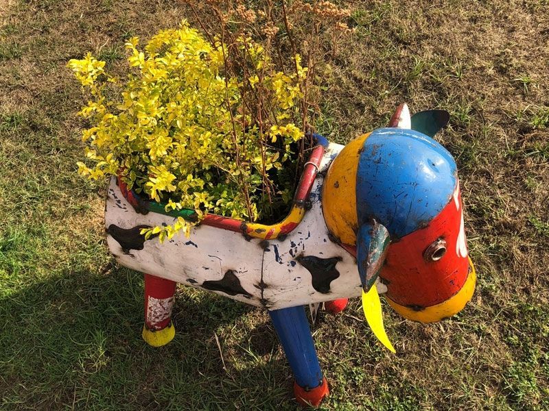Wholesale Clarence the Cow Planter