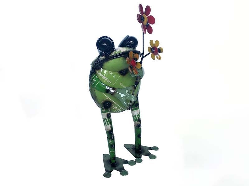 Wholesale Standing Frog With Flower