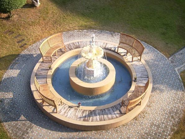 garden benches are great for outdoor entertaining