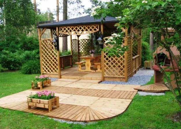 Pergolas and Gazebos look great in garden designs