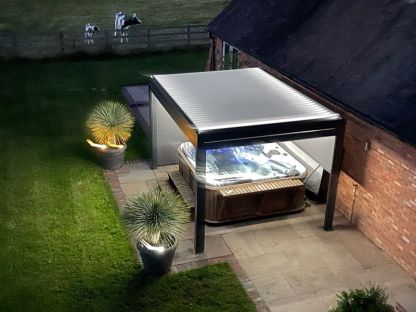 Wholesale Eclipse 3 X 2.5m LED Motorised Pergola 