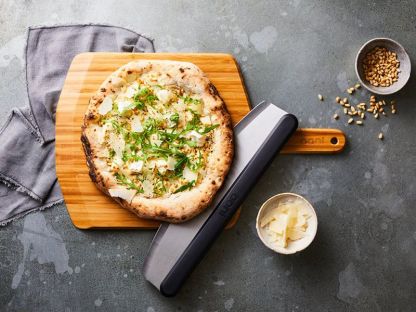 12" Bamboo Pizza Peel | Ooni Range