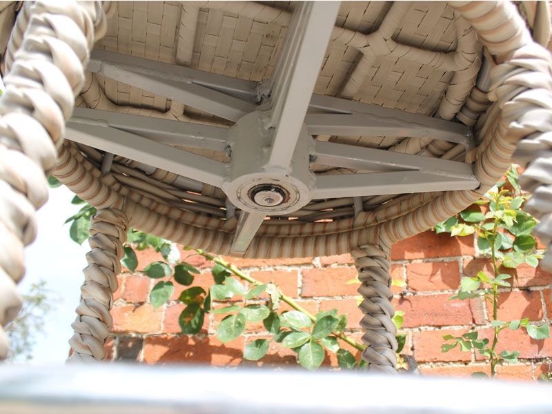 Wholesale Fiji Swivel Bar Chair