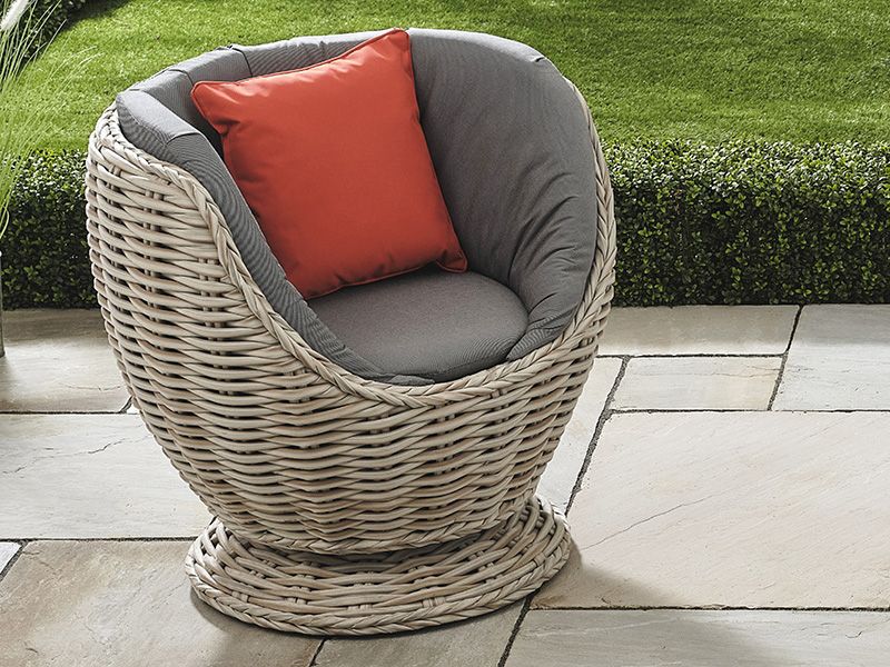 Wholesale Fiji Swivel Chair | PRE-ORDER