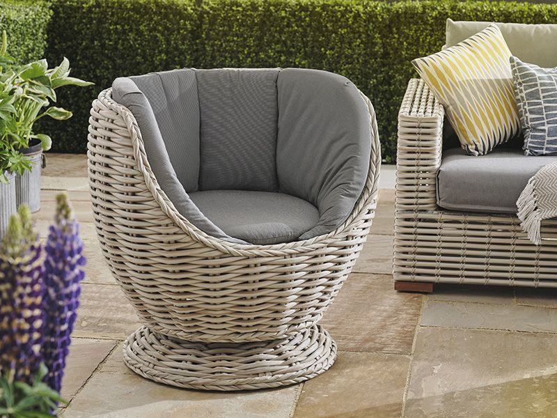 Wholesale Fiji Swivel Chair | PRE-ORDER