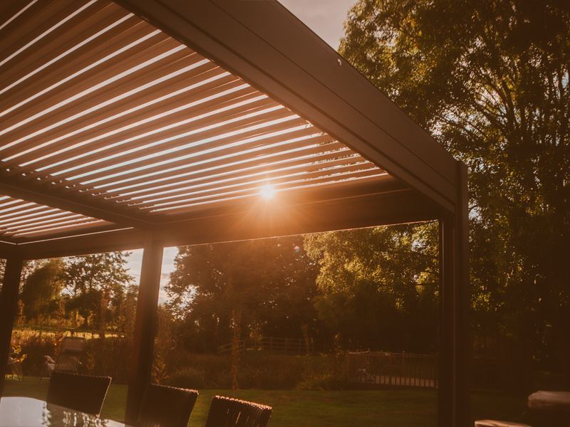 Wholesale Eclipse 6 X 4m LED Motorised Pergola | Free Standing