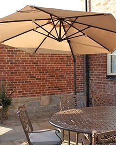 Wholesale Junior Roma 3m Diameter Cantilever Parasol  & Weather Cover