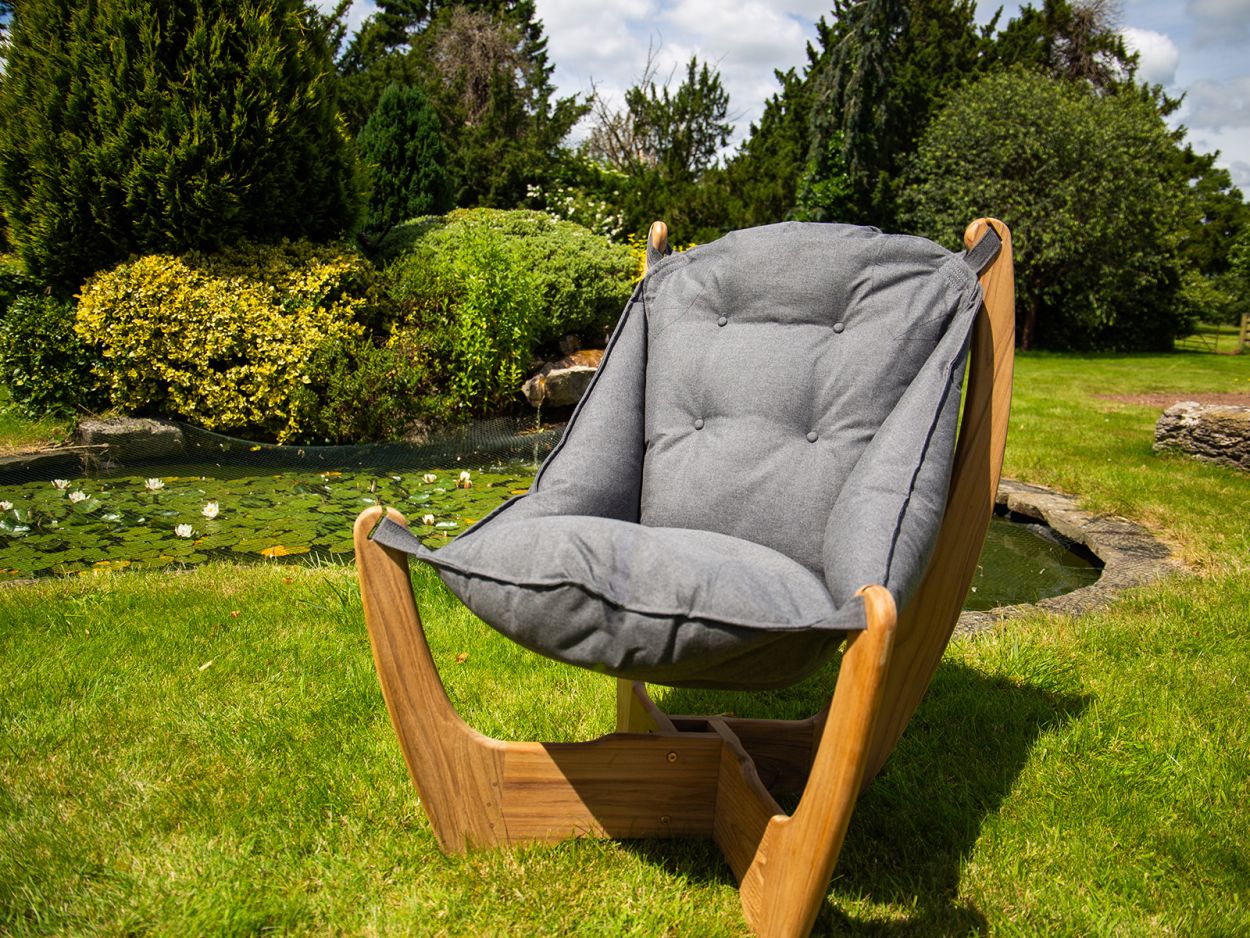 Wholesale Kangaroo Teak Lounge Chair | FSC Certified