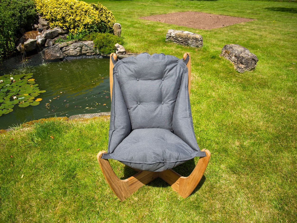 Wholesale Kangaroo Teak Lounge Chair | FSC Certified
