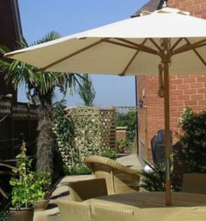 Wholesale Diamond Teak Parasol - 2.5m Diameter