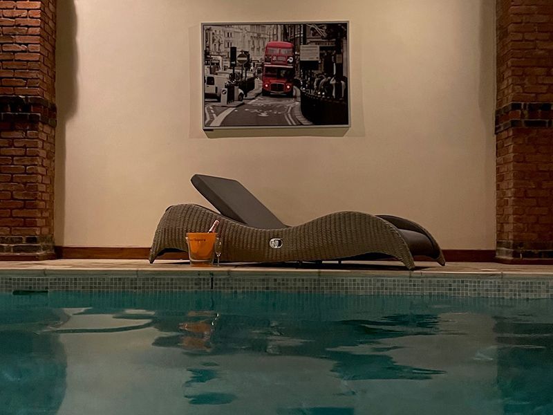 Wholesale Luxor Sun Lounger - Meteor