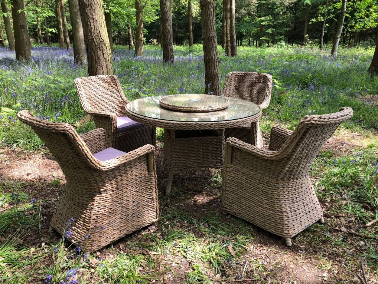 Montana Round Dining Table