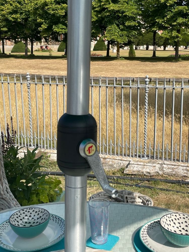 Wholesale Platinum Tilting Parasol - 250cm Diameter