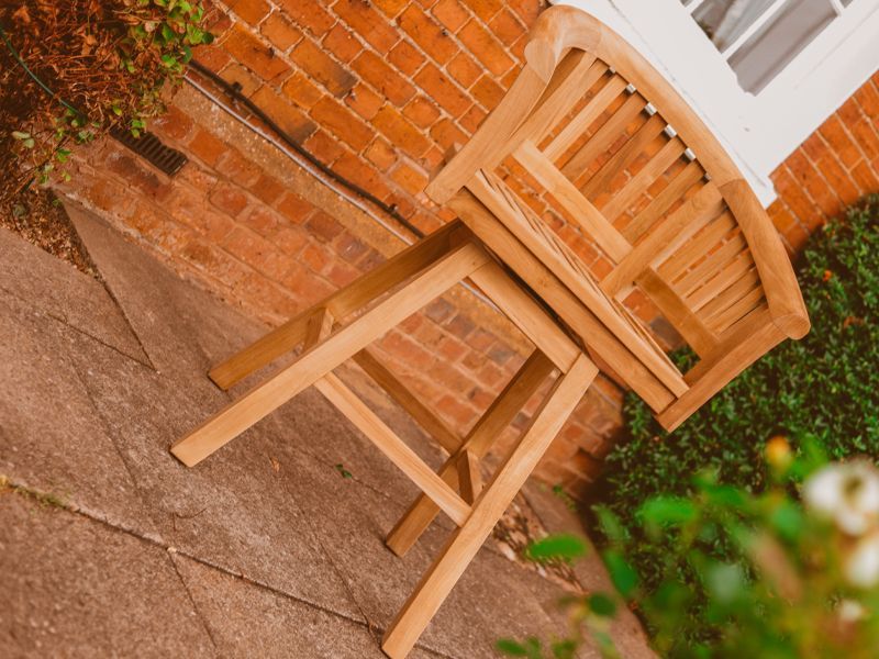 Wholesale Half Moon Swivel Bar Chair