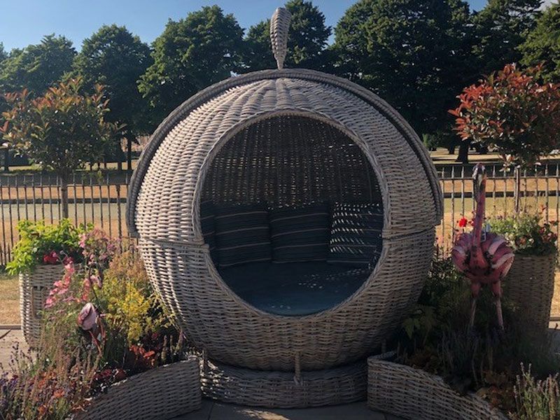 Wholesale Fiji Apple Day Bed