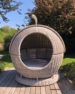 Wholesale Fiji Apple Day Bed