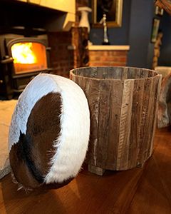 Wholesale Goat Stool