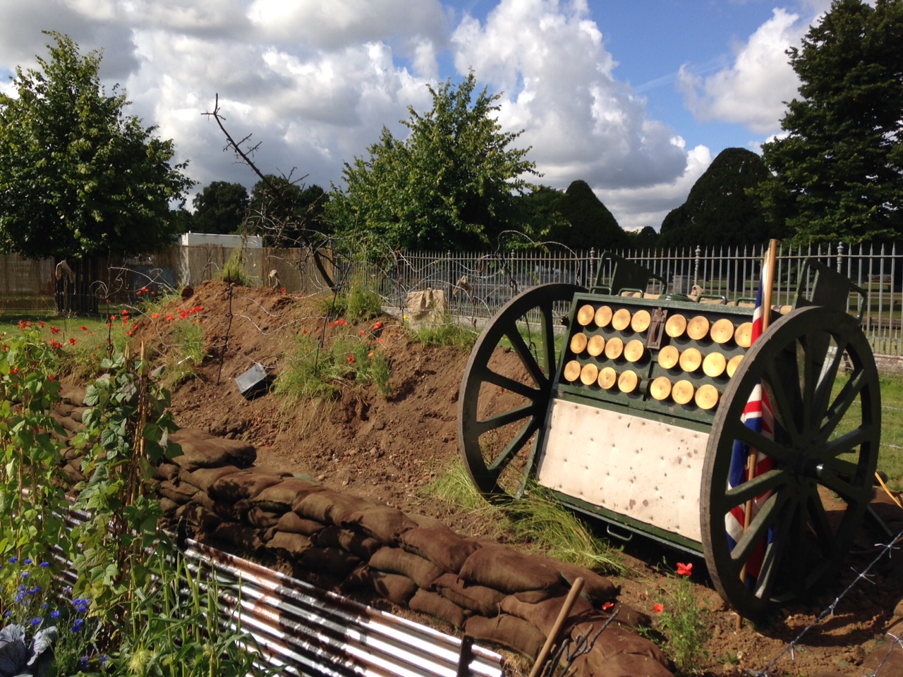 Remember those who lost their lives with this fantastic ww1 garden design
