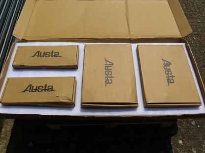 Austa Microinverter 600w With Solar Panels and Bracket Kit | KS 