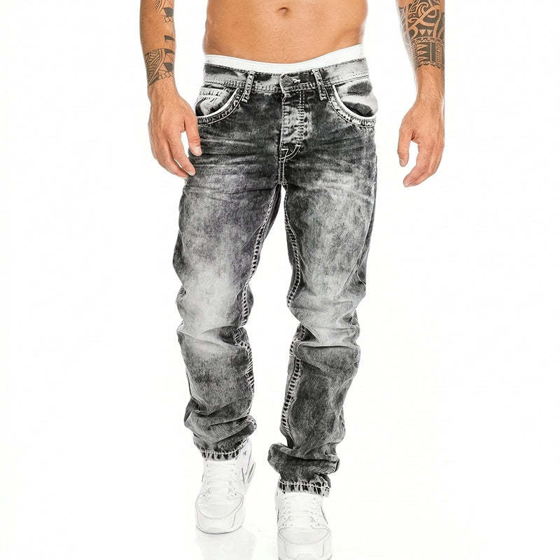 Easy-to-wear summer jeans for men – lightweight stretch fabric, straight cut, versatile and easy to combine ☀️👍