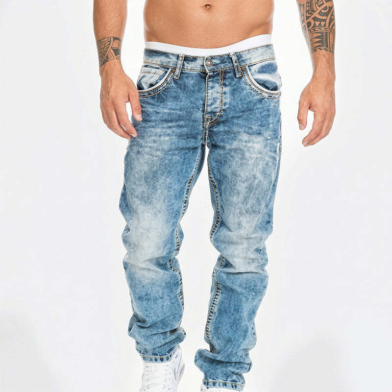 Easy-to-wear summer jeans for men – lightweight stretch fabric, straight cut, versatile and easy to combine ☀️👍
