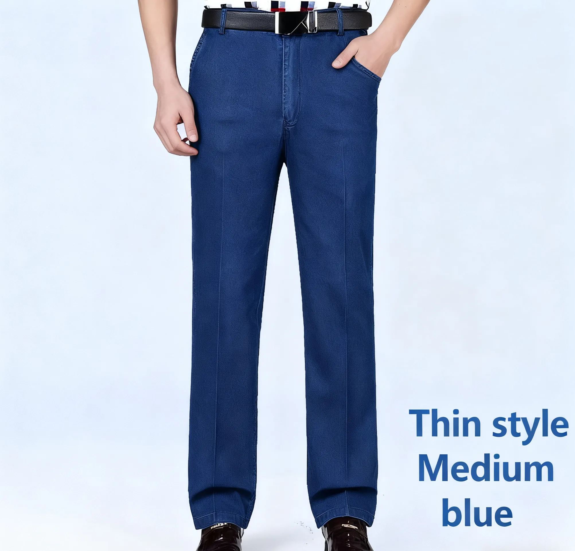 Men's Classic Straight Fit Stretch Jeans