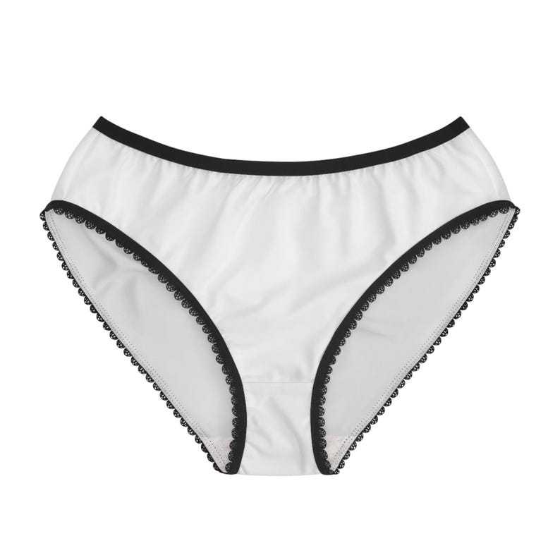 Personalized pattern contrast panties