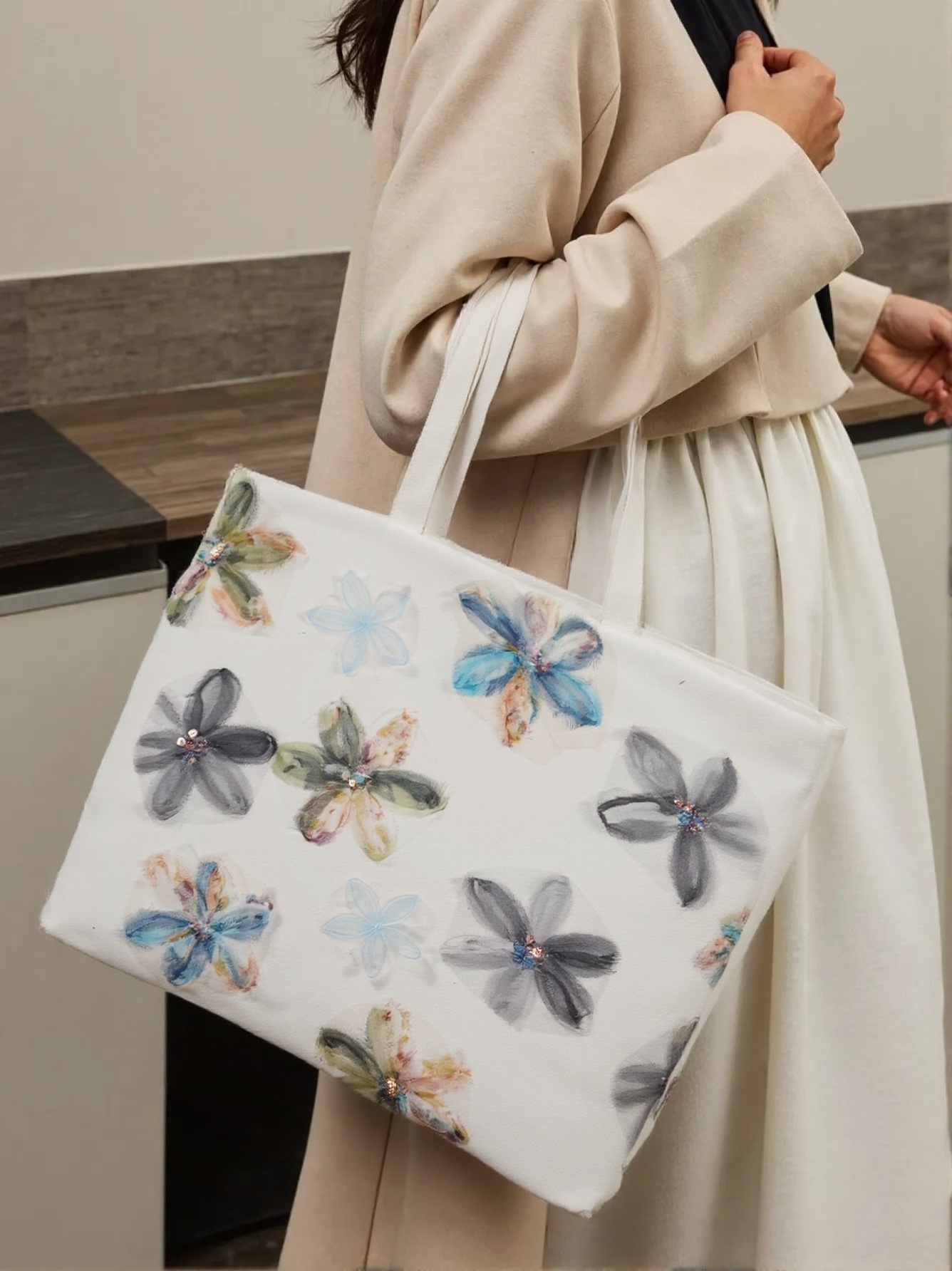 Niche Artistic Flower Canvas Bag Women's All-match Shoulder Handbag
