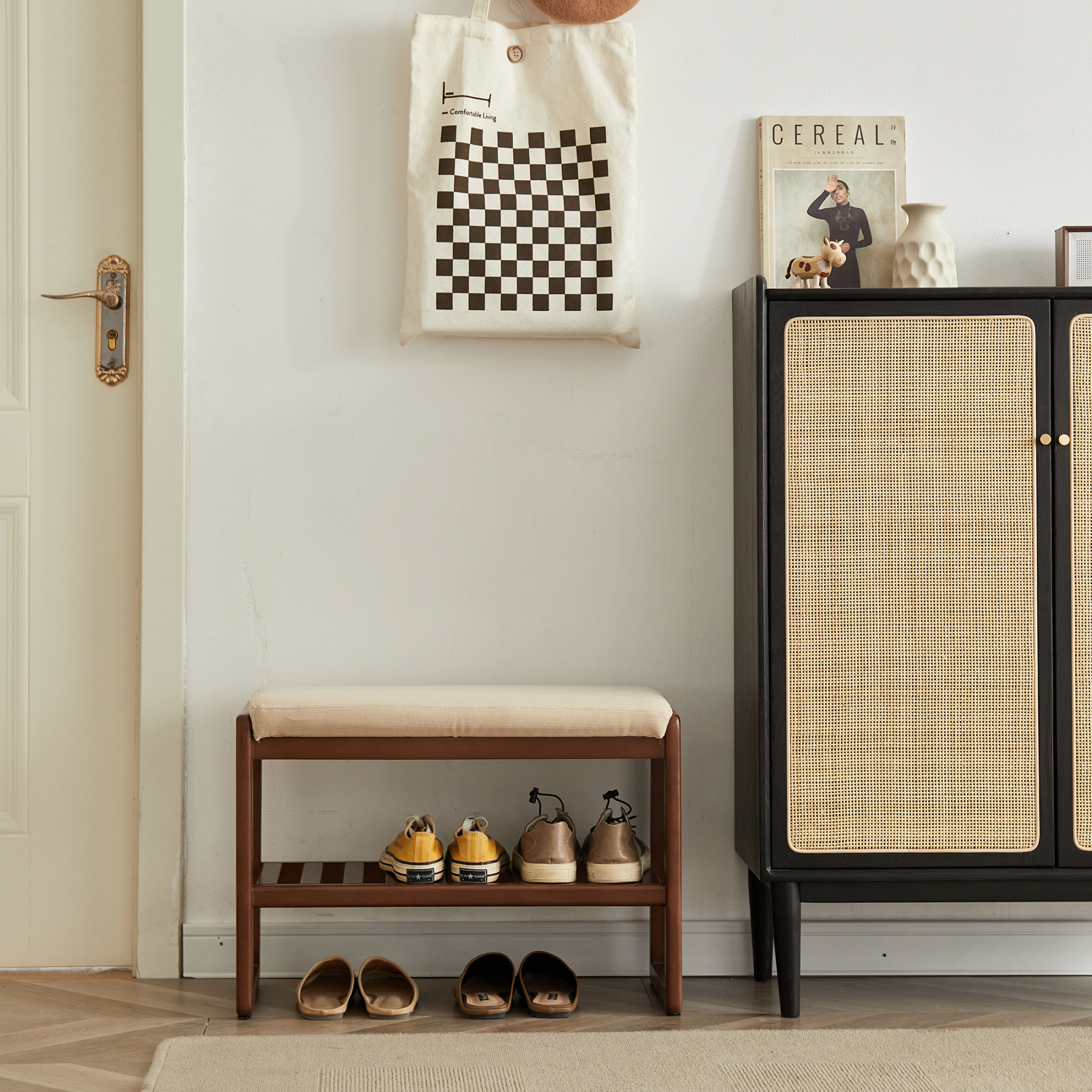 小淘家实木换鞋凳简约小户型欧洲榉木穿鞋凳北欧家用原木风软包坐凳